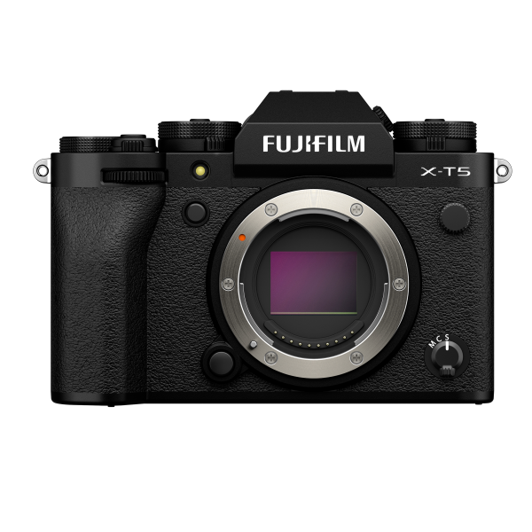 Fujifilm X-T5 Mirrorless Camera with 16-80mm Lens - Black Supply