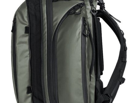 WANDRD Transit Travel Backpack - 45L - Wasatch Green - with Essential Camera Cube Fashion